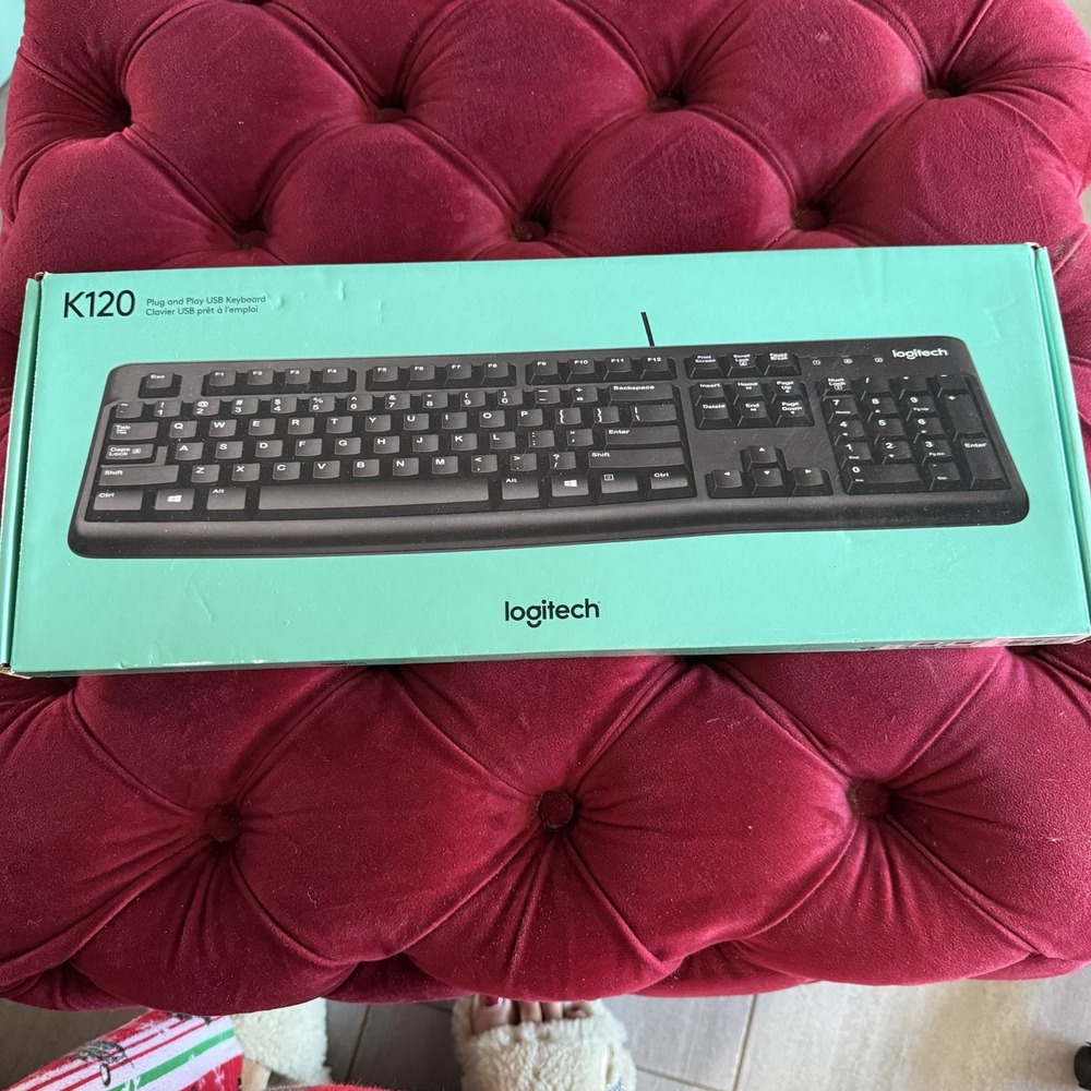 Logitech K120‎ USB Keyboard 920-002478 Spill Resistant New Open Box